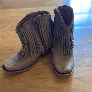 Eight second angel Fringe Western Ankle Boots girls size 2